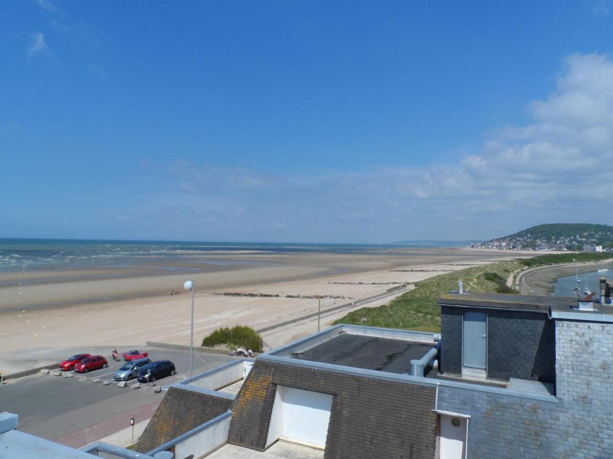 Appartement Avec Terrasse Panoramique, Acceptant Les Animaux, Parking - Fr-1-487-281 Cabourg Zewnętrze zdjęcie