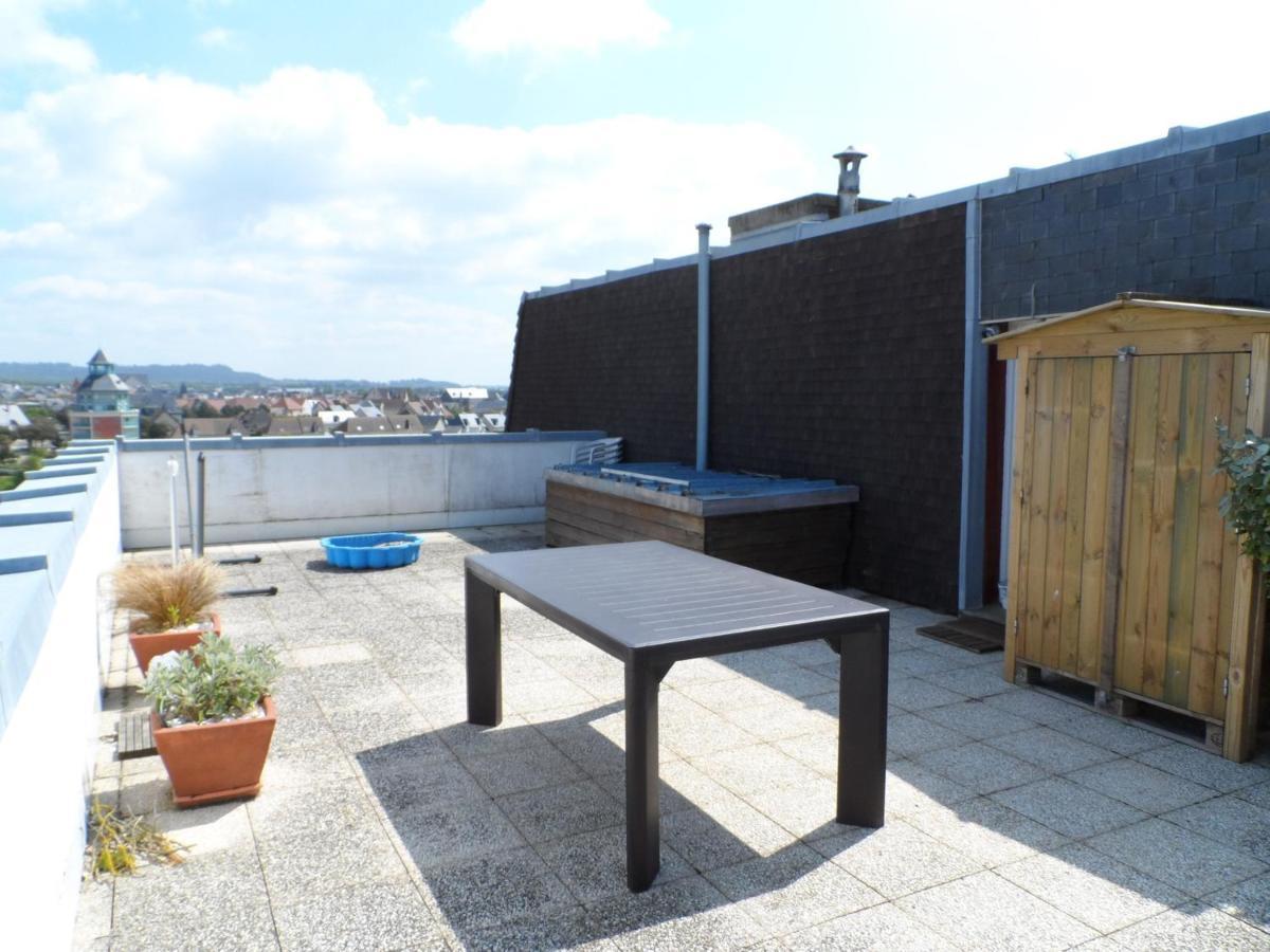 Appartement Avec Terrasse Panoramique, Acceptant Les Animaux, Parking - Fr-1-487-281 Cabourg Zewnętrze zdjęcie